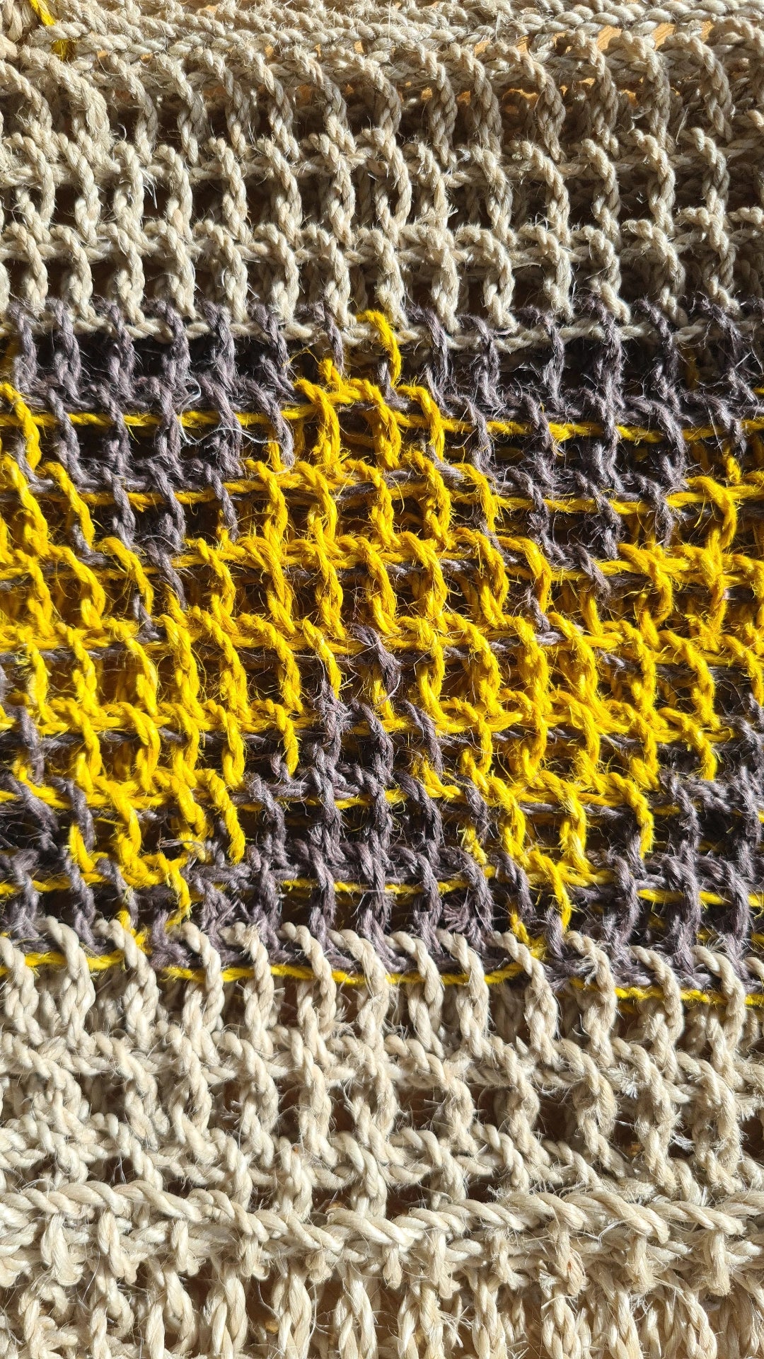 Mini Kambot Bilum - Mounten