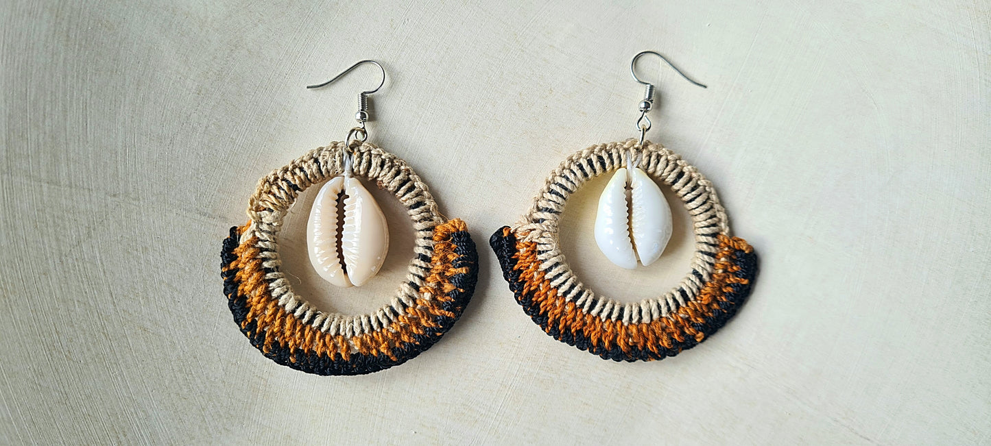 Sepik Cowrie Earrings - Glow