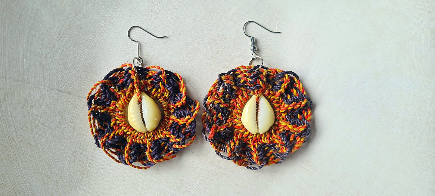 Sepik Cowrie Earrings - Fiery Sunset
